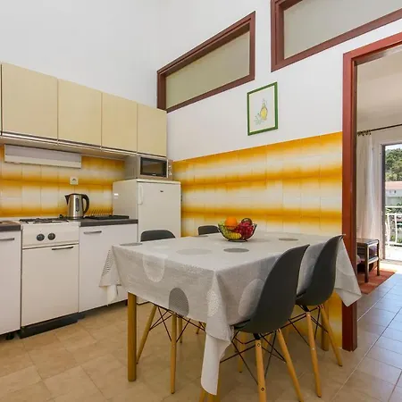 Seaside Anticevic Apartment