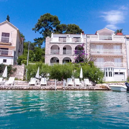 Apartment Seaside Anticevic Bobovisca