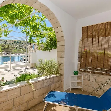 Seaside Anticevic Apartment