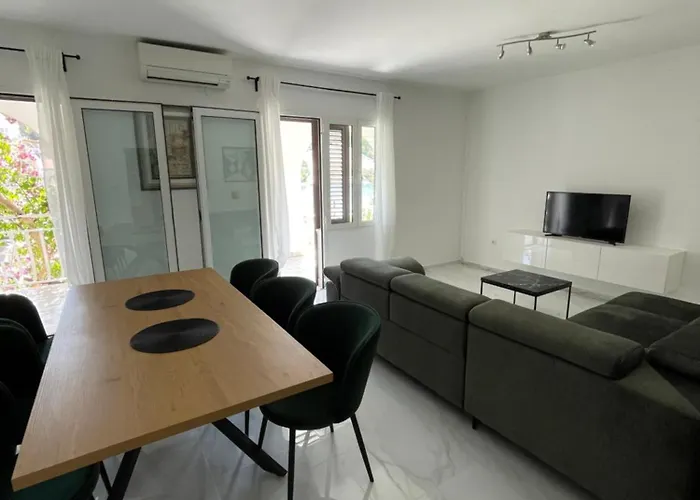 Seaside Anticevic Bobovisca